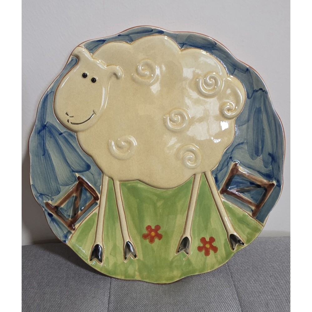 Vintage Molde Embossed Ceramic Sheep Plate Wall Hanger Made in Portugal 9.5” EuC
